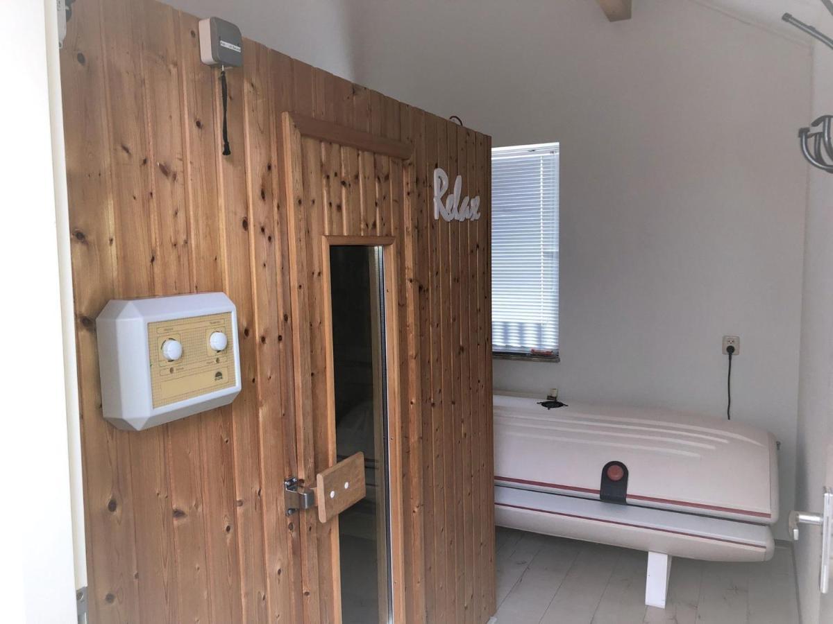 Charming Holiday Home By The Beach With Sauna Bubble Bath And Sunbed Julianadorp Dış mekan fotoğraf